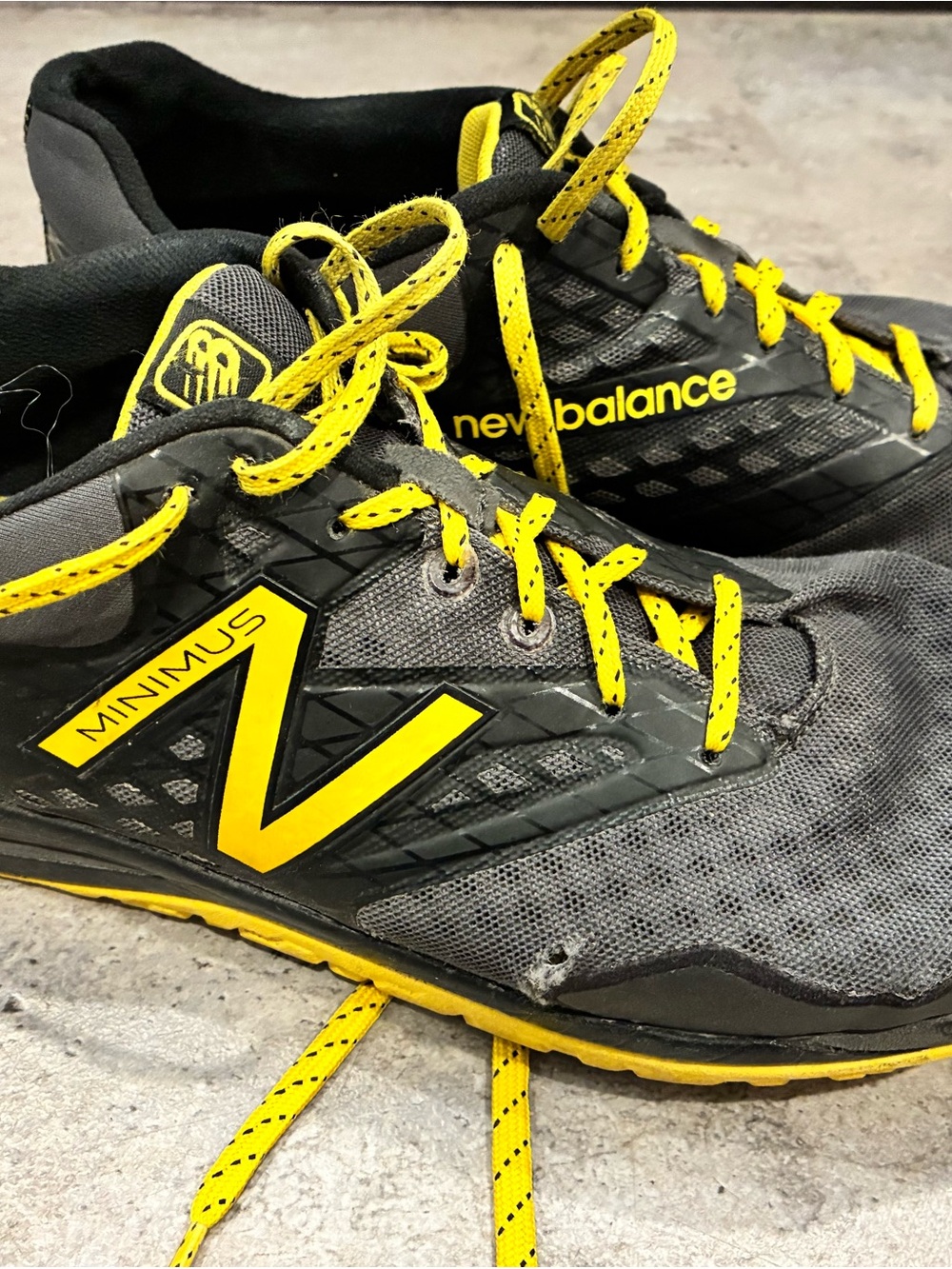 Men’s New Balance Minimus Trail Running Shoes (Size 10)